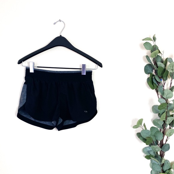 Champion Pants - Champion Running Shorts w/ Underwear Insert Size M